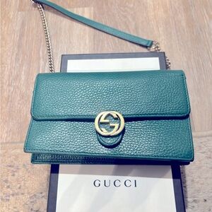Gucci Leather Dollar Interlocking G Wallet on Chain